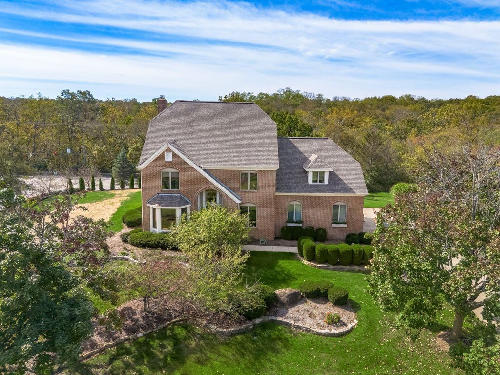 10900 Buckingham Place, Powell, OH 43065