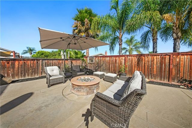 21 Calle Vaqueta, Rancho Santa Margarita, CA 92688