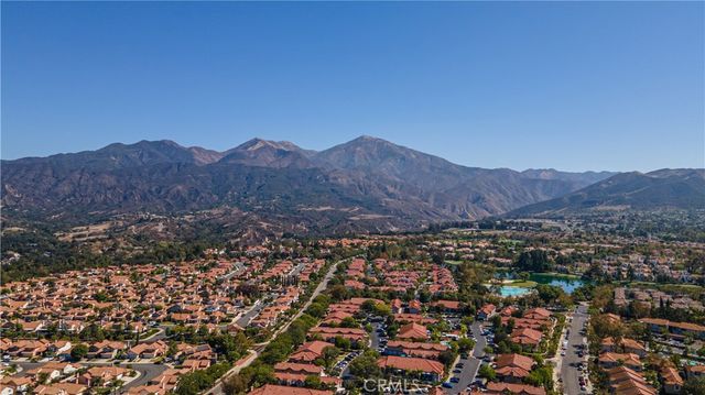 21 Calle Vaqueta, Rancho Santa Margarita, CA 92688
