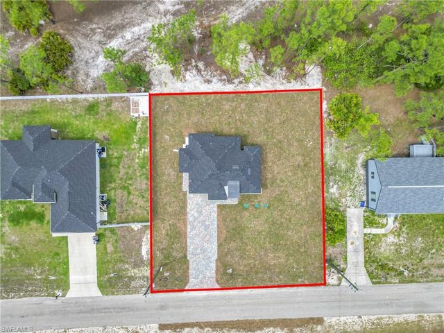1503 E 15th ST, Lehigh Acres, FL 33972