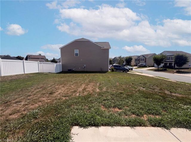 6800 Olivia Court, Whitsett, NC 27377