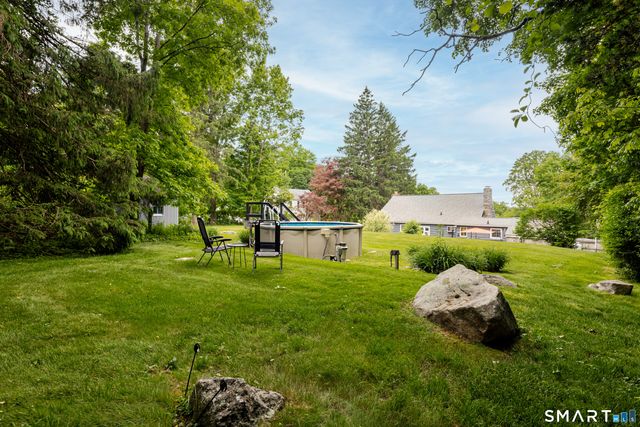 4 Kearn Road, New Fairfield, CT 06812