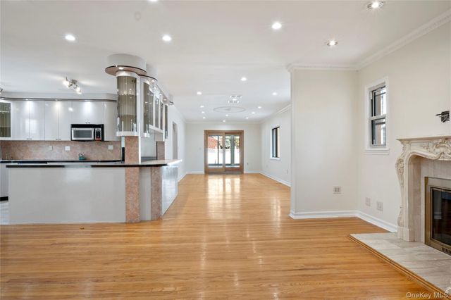 73-33 188th Street, Fresh Meadows, NY 11366