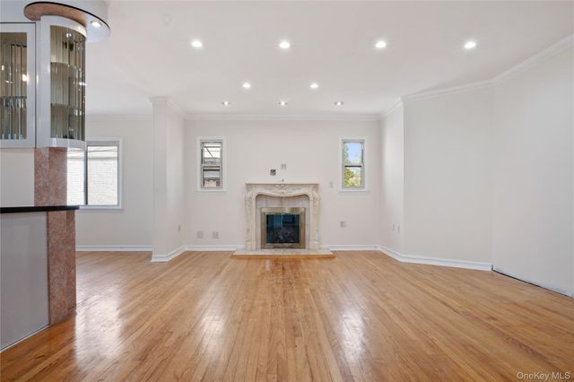 73-33 188th Street, Fresh Meadows, NY 11366