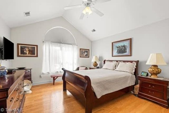 23 Pitlockry Place, Greensboro, NC 27407