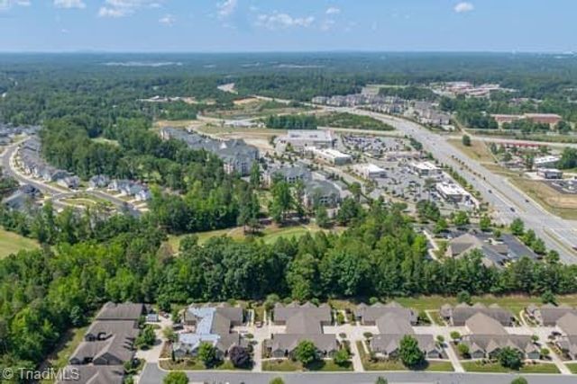 23 Pitlockry Place, Greensboro, NC 27407