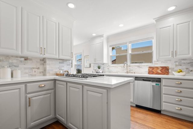 1418 Escalona Drive, Santa Cruz, CA 95060