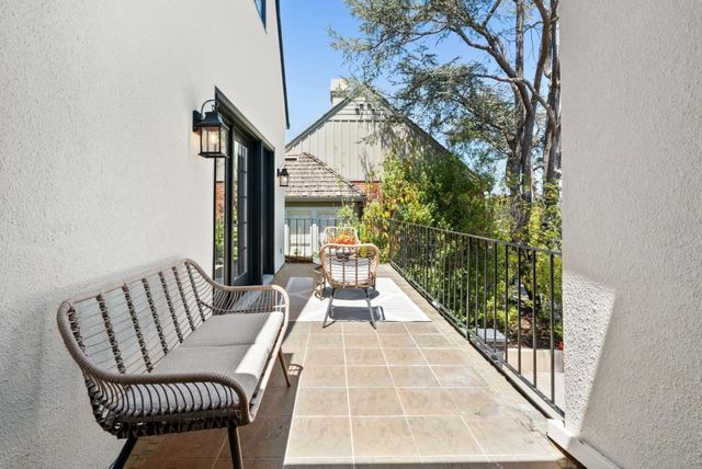 1418 Escalona Drive, Santa Cruz, CA 95060