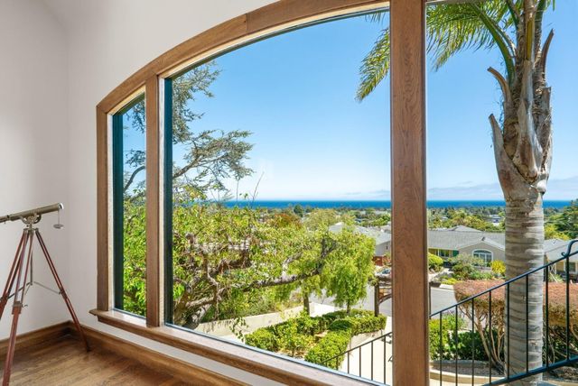 1418 Escalona Drive, Santa Cruz, CA 95060
