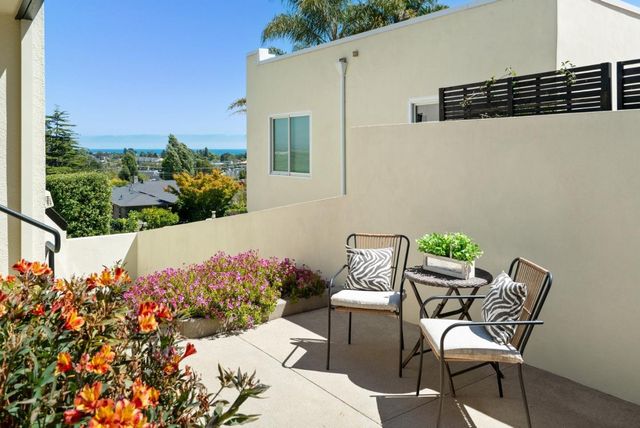 1418 Escalona Drive, Santa Cruz, CA 95060