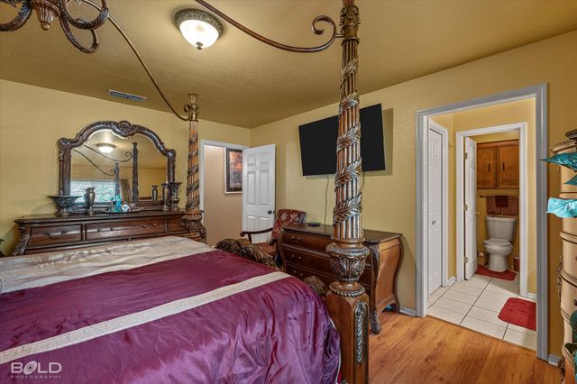 6128 N Weatherby Drive, Shreveport, LA 71129