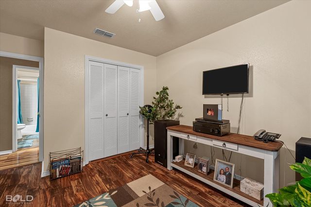 6128 N Weatherby Drive, Shreveport, LA 71129