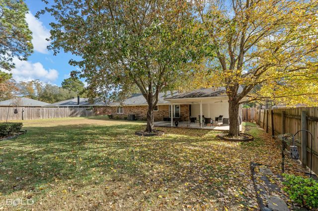 6128 N Weatherby Drive, Shreveport, LA 71129