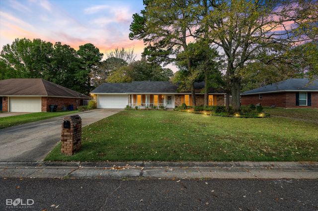 6128 N Weatherby Drive, Shreveport, LA 71129