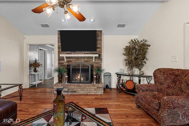 6128 N Weatherby Drive, Shreveport, LA 71129