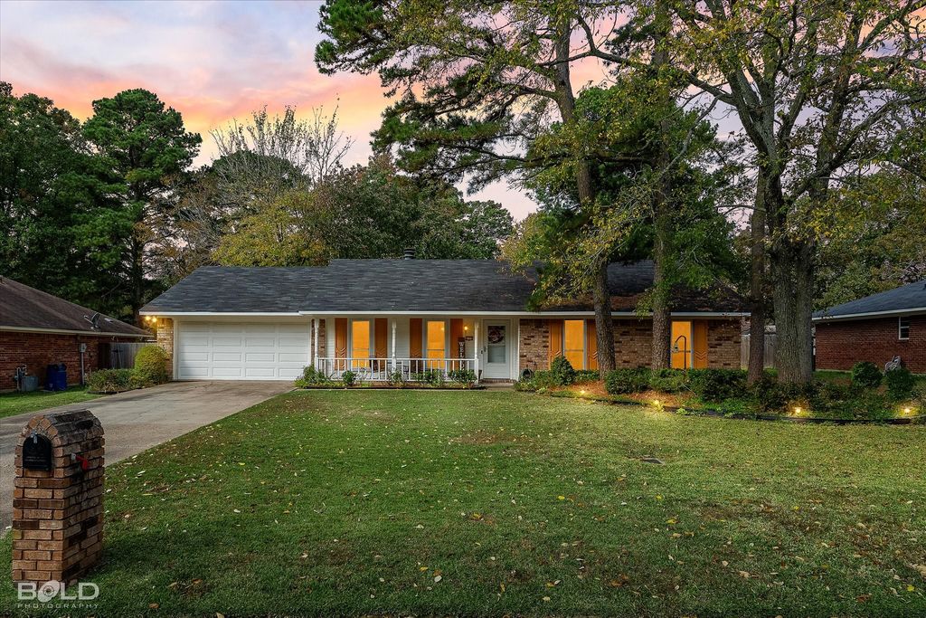 6128 N Weatherby Drive, Shreveport, LA 71129