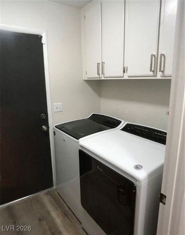 6348 Greyhawk Avenue, Las Vegas, NV 89108