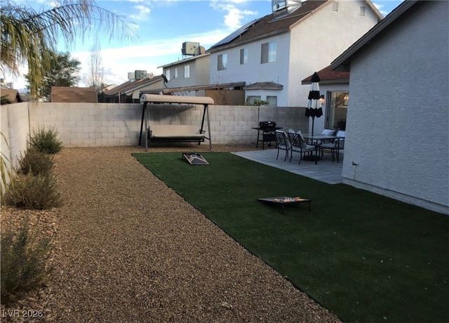 6348 Greyhawk Avenue, Las Vegas, NV 89108