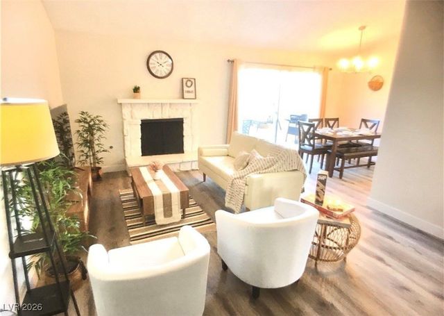 6348 Greyhawk Avenue, Las Vegas, NV 89108