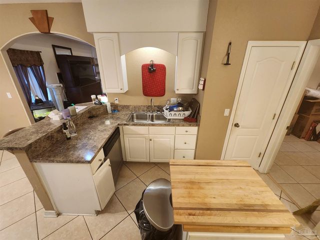 1265 Mazurek Blvd, Pensacola, FL 32514