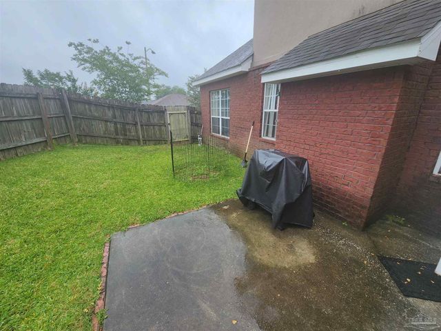 1265 Mazurek Blvd, Pensacola, FL 32514