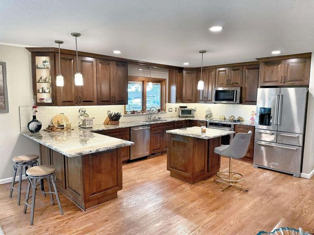 32160 S River Road, Harrison Twp, MI 48045