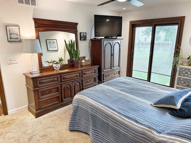 32160 S River Road, Harrison Twp, MI 48045