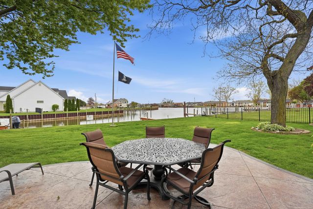 32160 S River Road, Harrison Twp, MI 48045