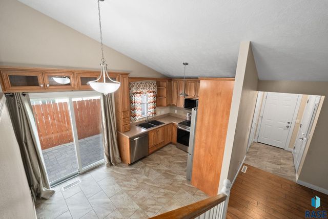 5404 W Chelsea Dr Drive, Sioux Falls, SD 57106