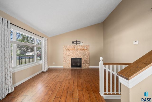 5404 W Chelsea Dr Drive, Sioux Falls, SD 57106
