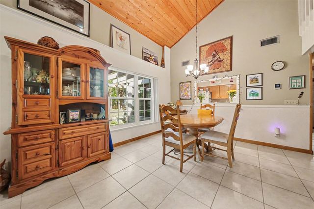 284 CLEARVIEW ROAD, Oviedo, FL 32766