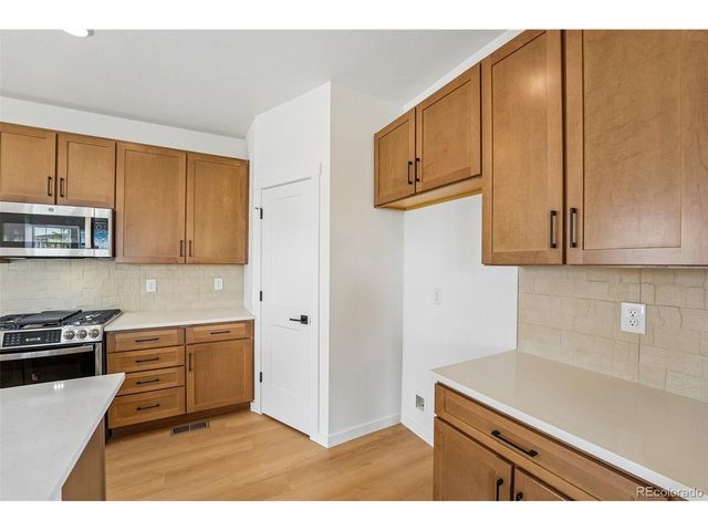 1879 Chestnut Ave, Erie, CO 80516