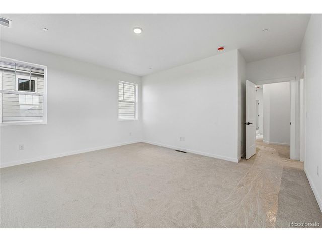 1879 Chestnut Ave, Erie, CO 80516