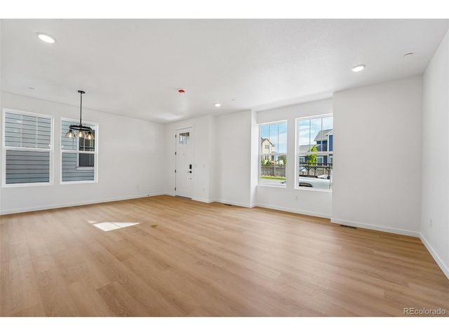 1879 Chestnut Ave, Erie, CO 80516