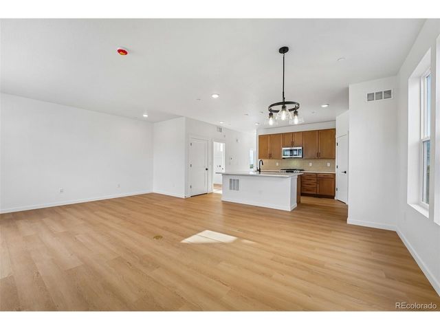 1879 Chestnut Ave, Erie, CO 80516