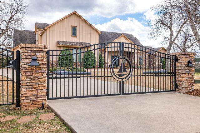 31102 Lower Oxbow Trace, Fulshear, TX 77441