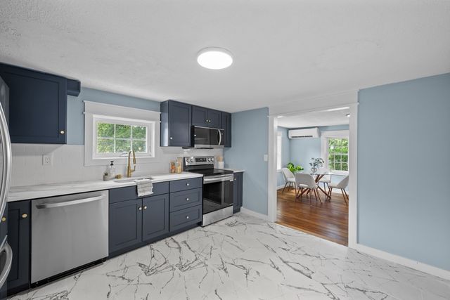 217 W Main Street, Northborough, MA 01532