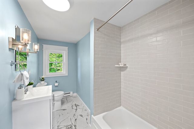 217 W Main Street, Northborough, MA 01532
