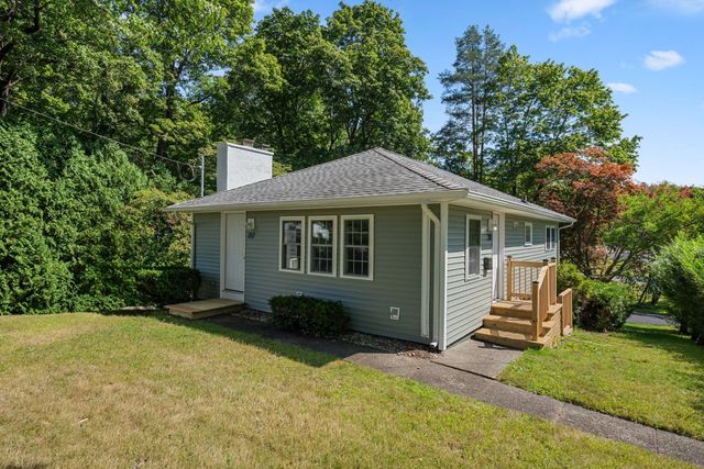 217 W Main Street, Northborough, MA 01532