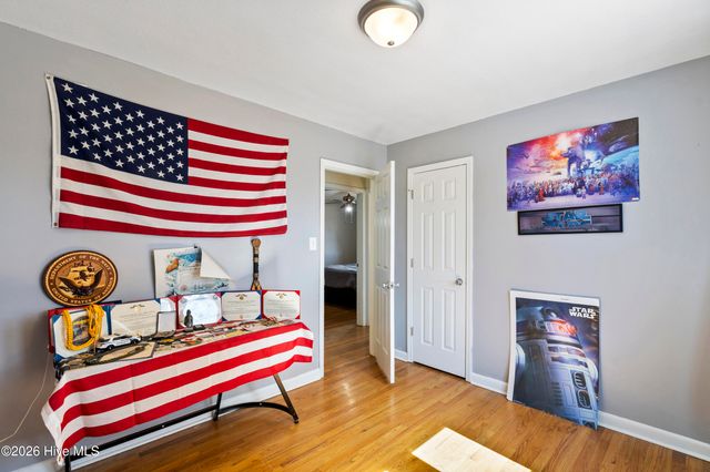 609 Forest Grove Avenue, Jacksonville, NC 28540