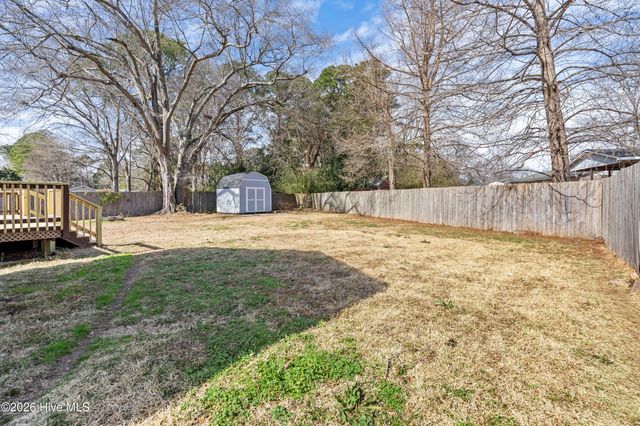 609 Forest Grove Avenue, Jacksonville, NC 28540