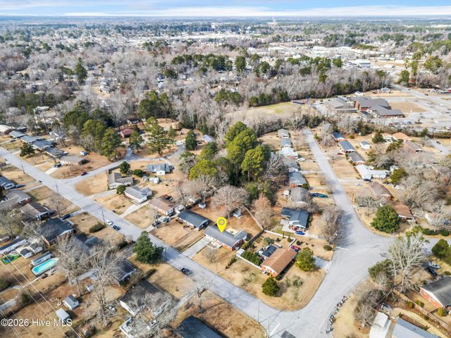 609 Forest Grove Avenue, Jacksonville, NC 28540