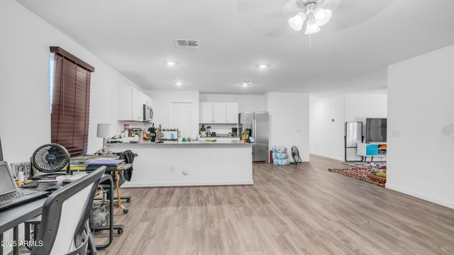 15511 S Bentley Drive, Arizona City, AZ 85123