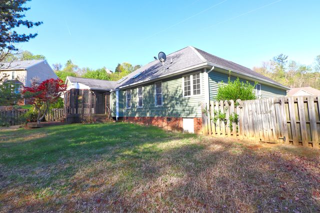 5630 Spring Meadow DR, Roanoke, VA 24018