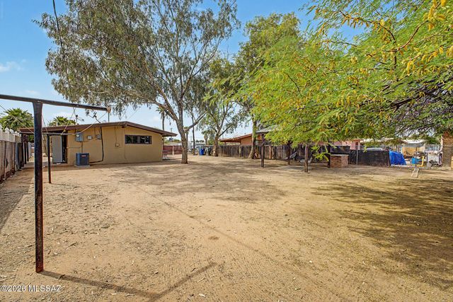 1903 S Amalia Avenue, Tucson, AZ 85713