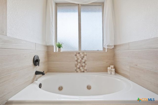 6306 Sulfur Spring Drive, Killeen, TX 76542