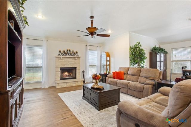 6306 Sulfur Spring Drive, Killeen, TX 76542