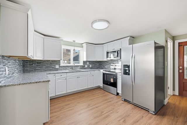 9 Reynolds Ave, Everett, MA 02149