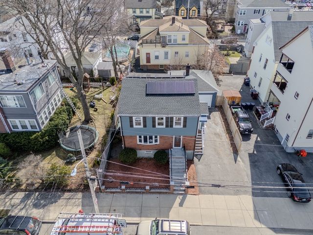9 Reynolds Ave, Everett, MA 02149