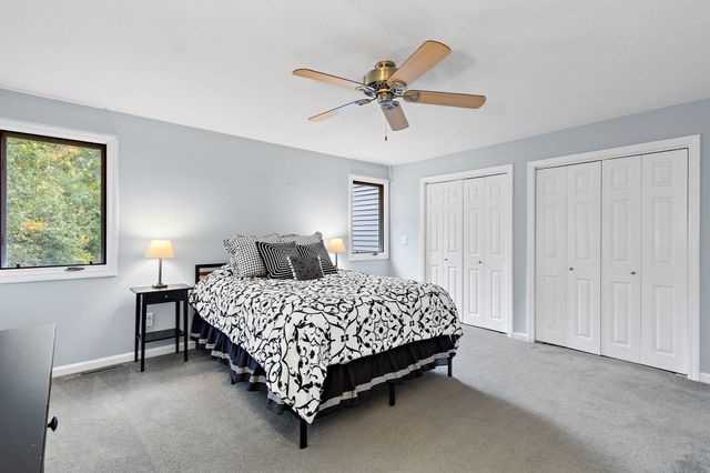 221 Maple Brook Rd 221, Bellingham, MA 02019